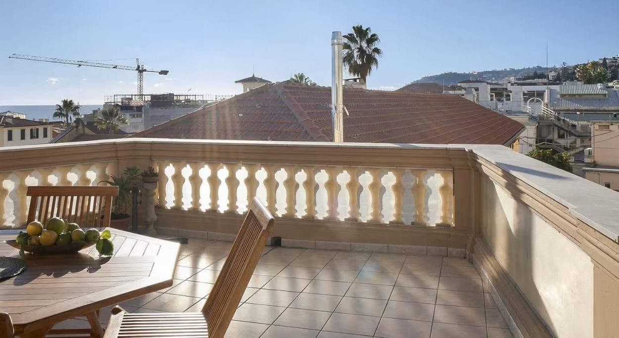 Linusa Home San Remo Buitenkant foto